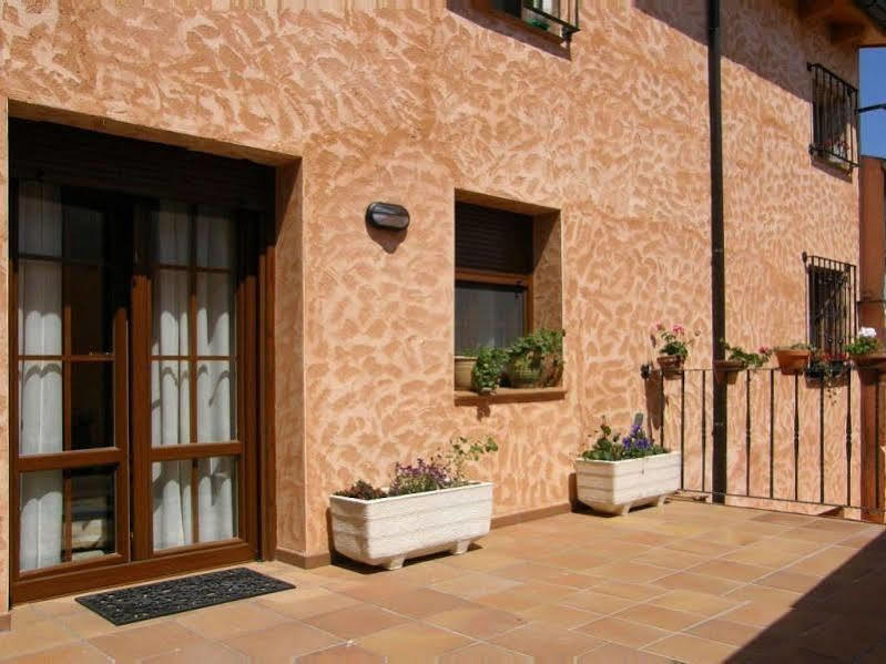 منزل الضيف Quintanas de Gormaz  في Casa Rural Patino المظهر الخارجي الصورة