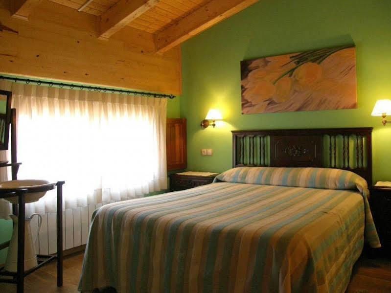منزل الضيف Quintanas de Gormaz  في Casa Rural Patino المظهر الخارجي الصورة